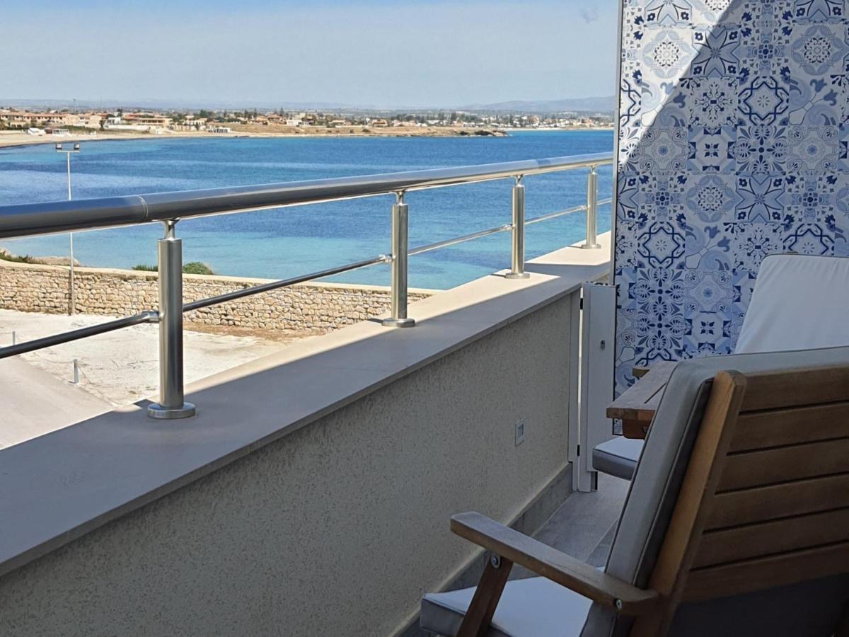 Amareilmare2 Apartment Марцамеми Екстериор снимка